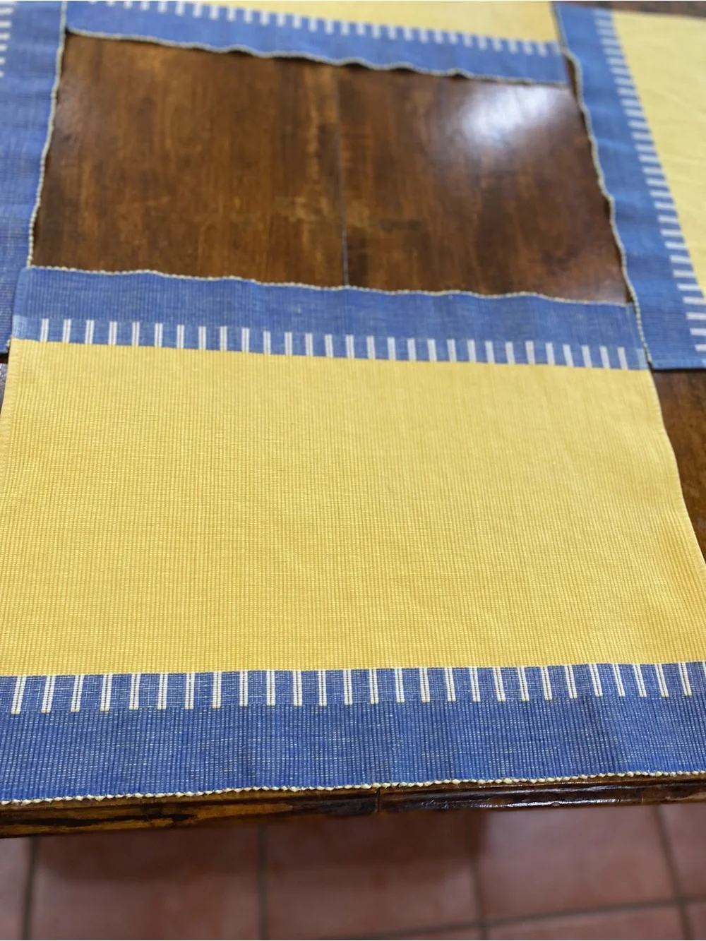 Pier 1 Imports Set of 4 Placemats Palermo Stripe Yellow Blue Cottagecore READ
